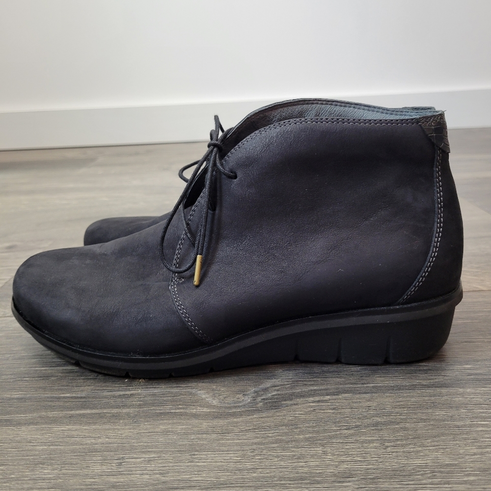 Dansko Joy Bootie Black wedge size 41
